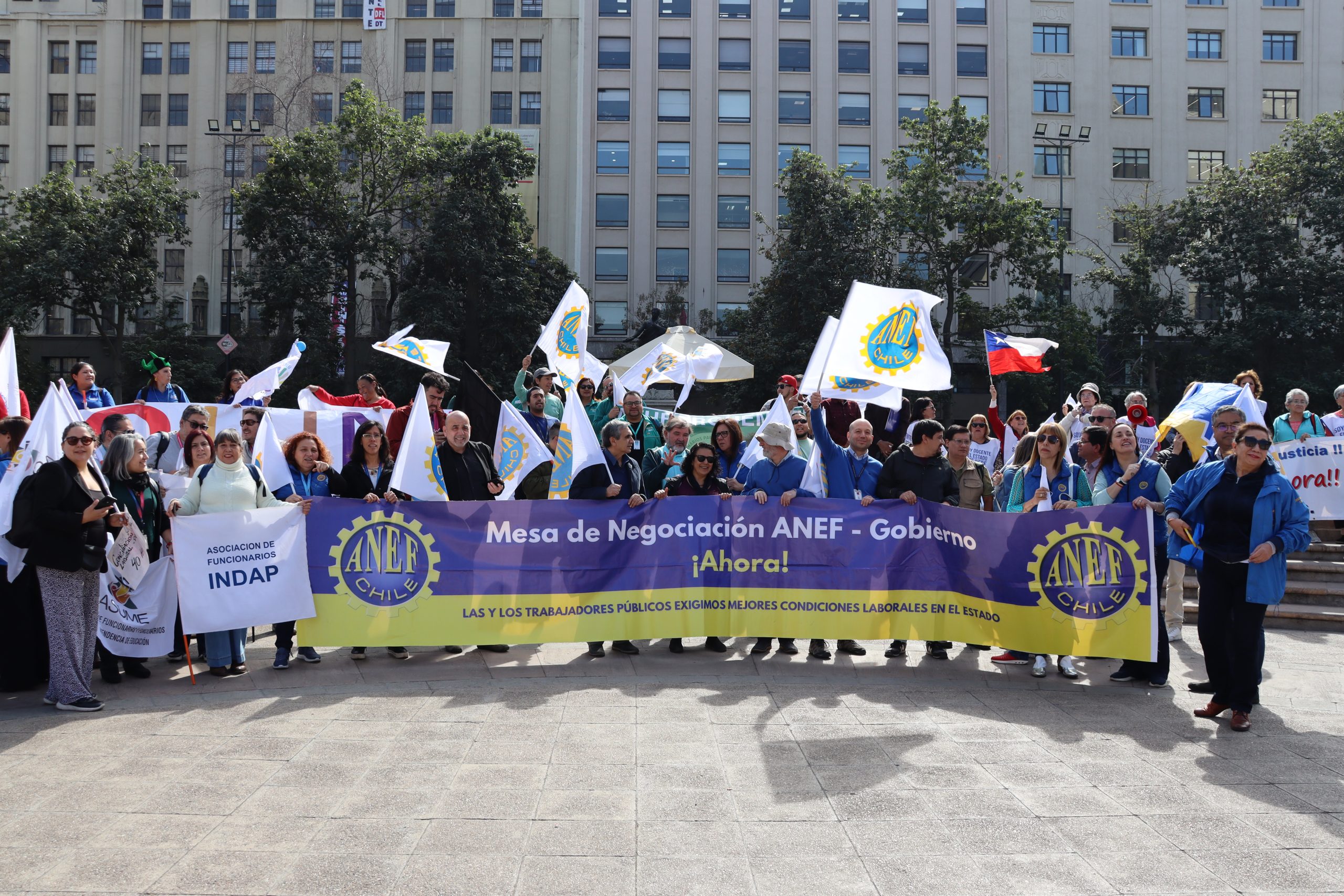 Movilización por instalación Mesa Sectorial ANEF-Gobierno: Si no hay respuesta habrá Paro Nacional este 2 de mayo