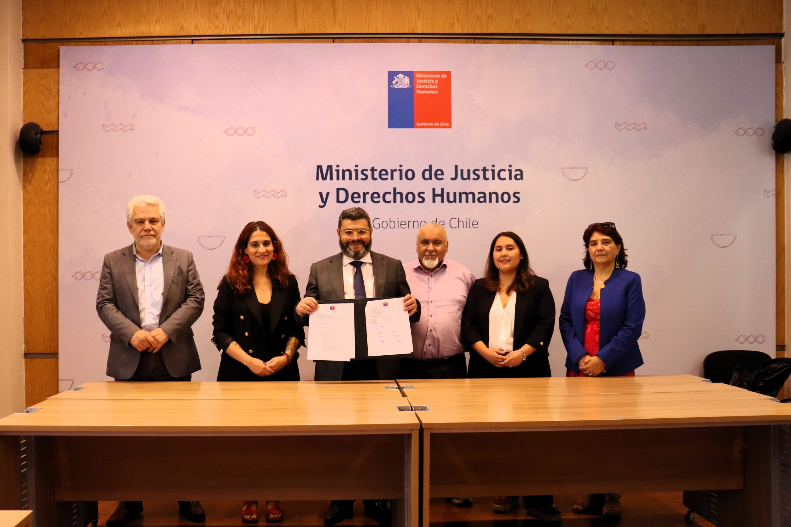 Protocolo de acuerdo entre AFUMINJU, ANEF y Subsecretaría de Justicia