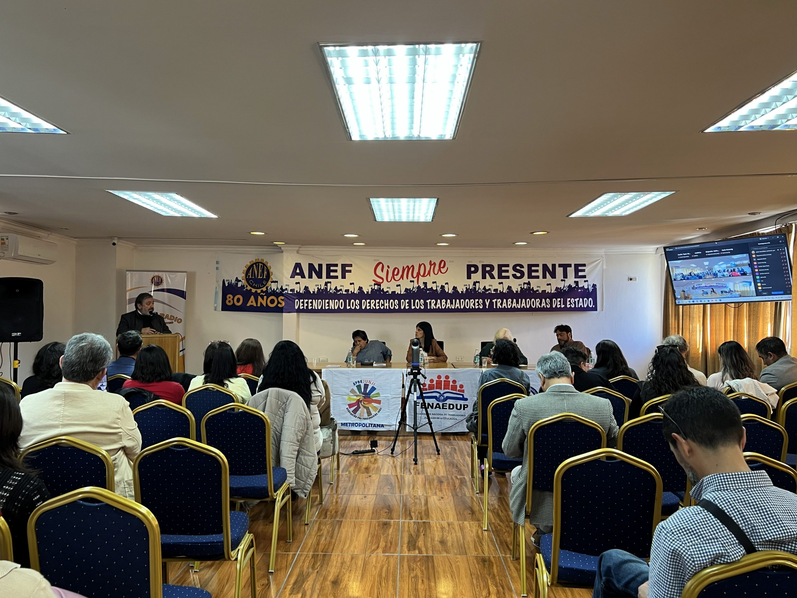 Presentación primer avance del informe «Privatización de la educación en Chile: el caso del programa de alimentación escolar»