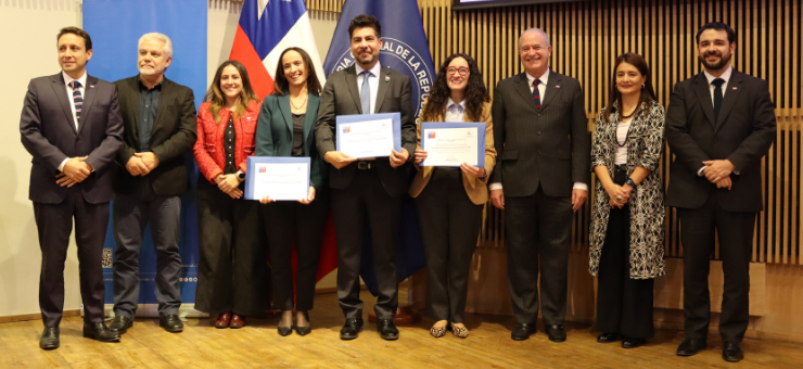 ANEF saluda a CCHEN, ChileCompra y SERNAC, ganadores del Premio a la Excelencia Institucional 2026